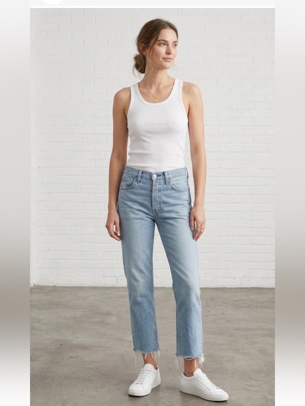 Levi's 501 Jeans Women's Straight-Leg light blue  button fly